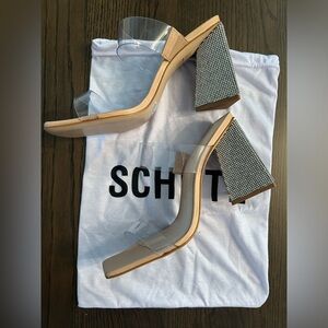 New in box- Schutz Crystal Blocked Heel- 8.5